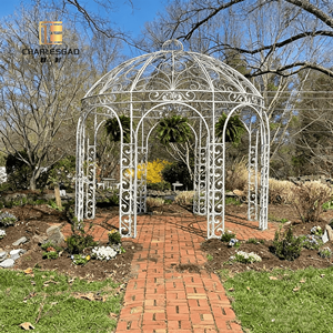 Véranda extérieure en fer forgé avec structure en acier, motifs floraux forgés, <span class=keywords><strong>abri</strong></span> de jardin de style européen pour villa. - Product Image 6