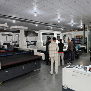 Machine de découpe laser textile panoramique 180x250cm pour la découpe de tissus de vêtements de sport et de t-shirts - Product Image 6