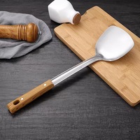 Spatule en acier inoxydable pour la maison et la cuisine Passoire Cuillère Louche Manche en bois Isolation Ustensiles de cuisine Ensemble d'ustensiles de cuisine