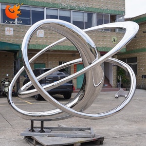 Escultura Circular Abstrata em Aço Inoxidável Personalizada, Arte Decorativa Polida para Ornamentação Externa em Propriedades Urbanas - Product Image 2