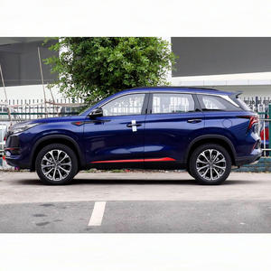 ChangAn CS75 PLUS 2.0L Turbo Automatique SUV 2021, faible kilométrage, bleu, état neuf - Product Image 3