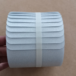 Autocollants antidérapants pour marches <span class=keywords><strong>d</strong></span>'<span class=keywords><strong>escalier</strong></span>, pré-coupés, transparents, confortables, résistants à l'eau, durables, antidérapants, pour sols et escaliers intérieurs - Product Image 3
