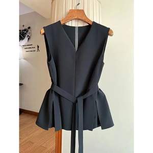 سترة نسائية عصرية على الطراز الغربي للربيع والخريف ، سترة قصيرة غير رسمية للتنحيف مع ملابس خارجية بتصميم بلا أكمام - Product Image 4