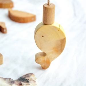 Jouet de pêche magnétique écologique pour enfants, 8 poissons en bois pour les tout-petits, cadeau préscolaire, <span class=keywords><strong>aimant</strong></span> Ndfeb courbé, cadeau de Noël sûr - Product Image 6