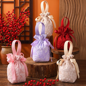 Sacs cadeaux chinois Xijiale avec cordon de serrage 14x9x4cm, pochettes à bonbons pour mariage, sacs en tissu portables avec poignée en ruban - Product Image 1