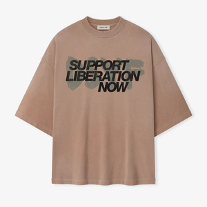 T-shirt Oversize <span class=keywords><strong>da</strong></span> Uomo in Cotone Lavato Vintage con Stampa Watermark 250g, Vestibilità Ampia Streetwear con Stampa Support Liberation Now e Spalle Cadenti - Product Image 1