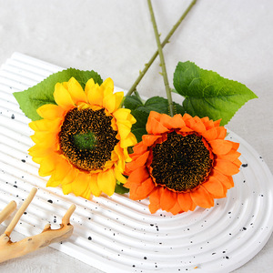 Flower Delight - Ramo de Girasoles Artificiales de Seda, Realistas, para Decoración del Hogar, en Colores Amarillo, Naranja, Rojo y Champán, 12 Piezas - Product Image 3