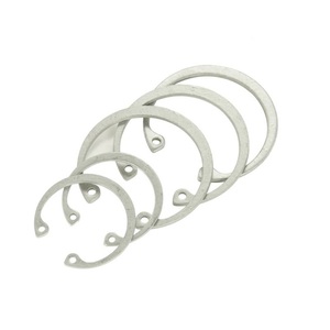 Dacromet externe durable de circlip DIN 471 enduit pour les <span class=keywords><strong>circlips</strong></span> d'acier au carbone d'équipement industriel lourd - Product Image 5