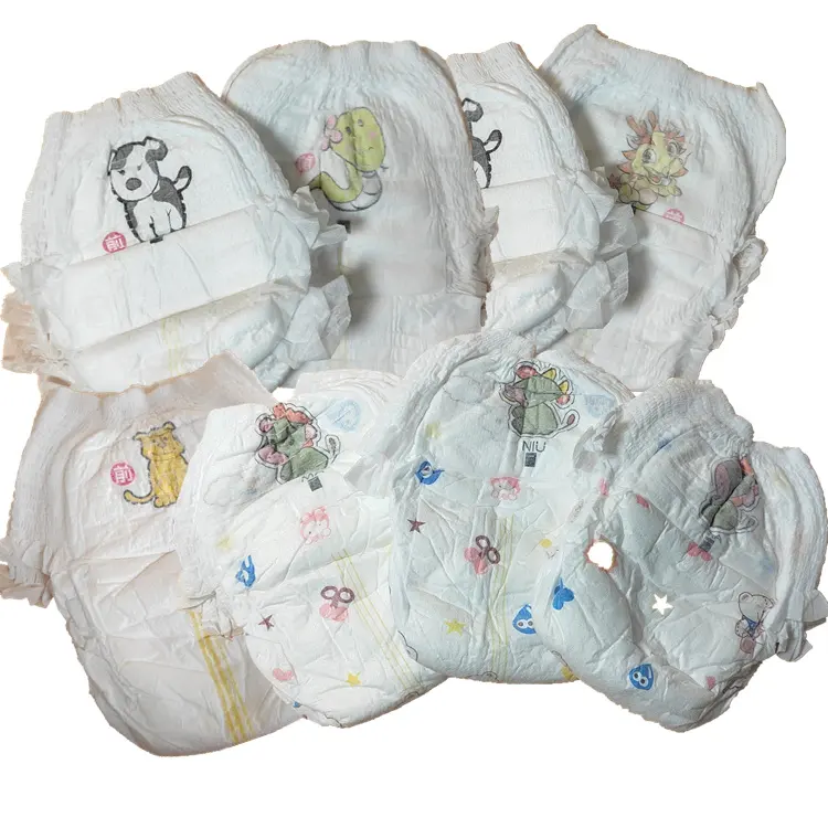 Grossiste en chine fournit des couches jetables pour bébé à bas prix