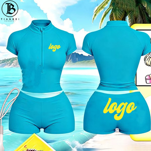 Completo Sportivo Estivo da <span class=keywords><strong>Donna</strong></span> 2 Pezzi con Logo Personalizzato: <span class=keywords><strong>Top</strong></span> con Mezza Zip e Leggings Corti per Palestra e <span class=keywords><strong>Fitness</strong></span> - Product Image 1
