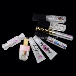 Envase Vacío de Plástico Transparente de 15 ml para Bálsamo Labial y Brillo Labial, con Logotipo Personalizado Serigrafiado y Tapa Dorada/Plateada - Product Image 1