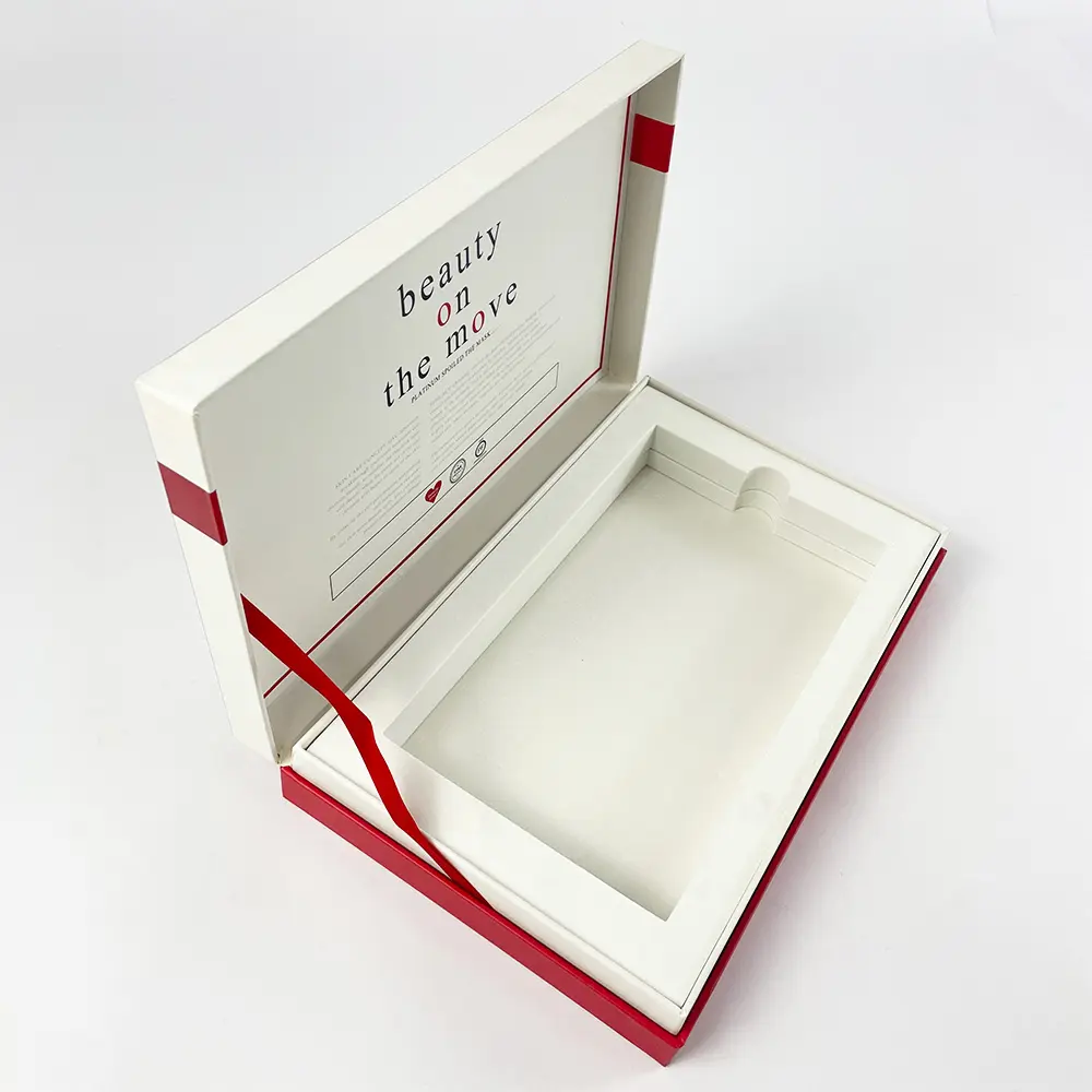 กล่องหรู Regalia สีแดง โลโก้ UV สูง พื้นผิวผ้าพรีเมี่ยม เหมาะสําหรับของขวัญสําหรับองค์กรและหรูหรา นํากลับมาใช้ใหม่ได้