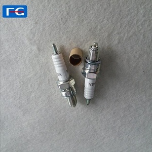 Bujías Nuevas para Motocicleta de Dos Tiempos de Gasolina C7HSA D8EA CR9EH-9 CR8E CR9E CR9EHIX-9 CR9EK CPR8EA-9 Motor - Product Image 1