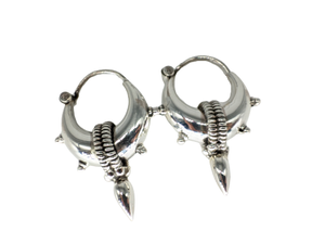 Pendientes Hechos a Mano en Plata de Ley 925, Joyería de Plata de Diseño Vintage para Mujer, Proveedor Mayorista de Joyería Personalizada de la India - Product Image 2