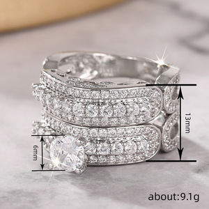 Set di anelli di fidanzamento di lusso in oro bianco con diamanti, gioielli raffinati da donna, fede nuziale con taglio rotondo brillante T0869 - Product Image 4