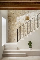Rampe d'escalier en fer forgé intérieure et extérieure, balustrade métallique sur mesure avec design classique
