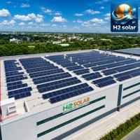 Sistem Pemasangan Panel Surya H2 Solar OEM untuk Atap Datar dengan Pemberat, Tahan Badai 60m/s, Desain Khusus