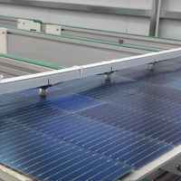 Ligne de production de modules solaires industriels à structure robuste et haute performance, optimisée pour les usines de panneaux solaires