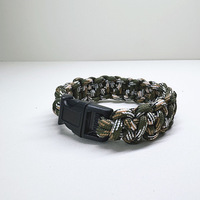 Bracelet de survie d'urgence en corde à main pour l'extérieur Bracelets tissés à la main en paracorde à sept cœurs à blocs de couleurs