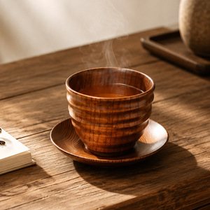 Tasse à thé en bois de jujube de style rétro japonais avec soucoupe, pièce unique, design ventru, pour le thé de l'après-midi - Product Image 1