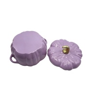 Cocotte en fonte émaillée verte en forme de citrouille avec bouton doré, antiadhésive, pour cuisson domestique, compatible induction et four