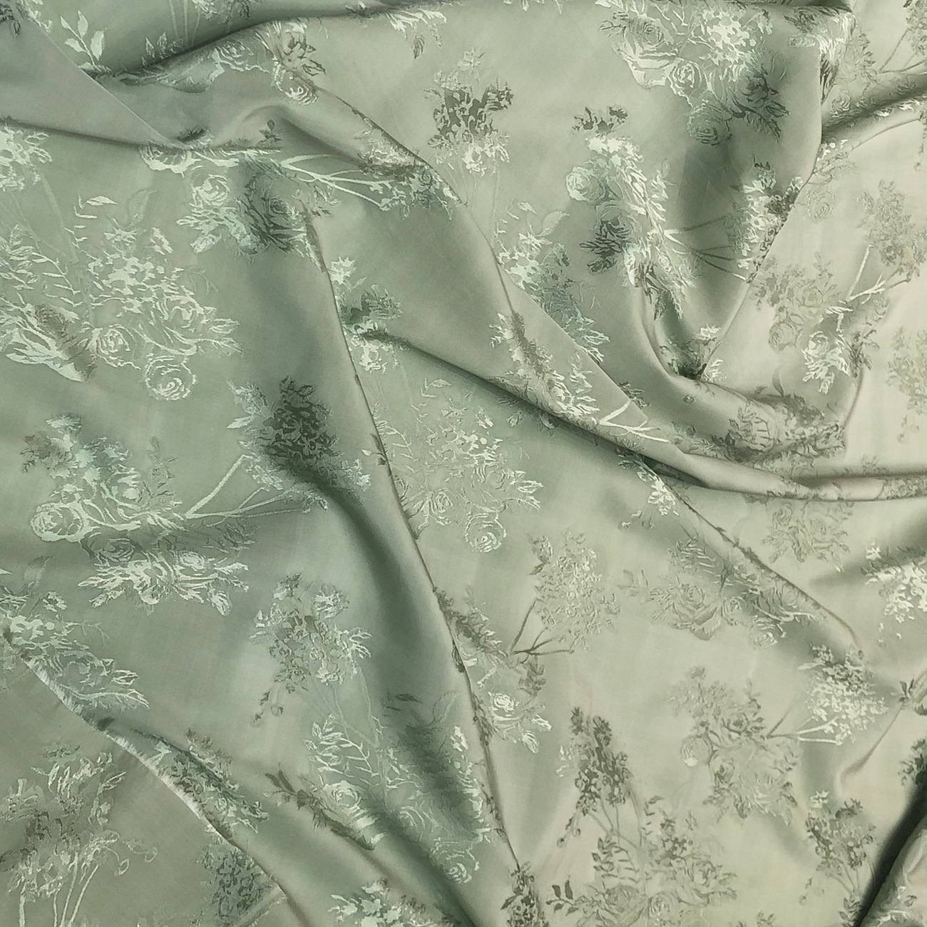 N &deg; 8 vert clair