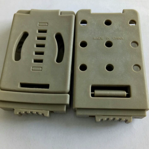 Clip de ceinture tactique multifonctionnel IRONDONKEY Wilderness Survival K pour étui, en PVC et titane, étanche, pour fixation d'étui - Product Image 2