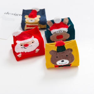 2023 prix de gros noël styles longs ou courts bas <span class=keywords><strong>chaussettes</strong></span> mignon kawaii Santa drôle bonbons pour enfants <span class=keywords><strong>chaussettes</strong></span> de noël dec - Product Image 4