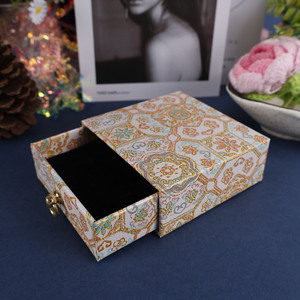 Boîte à tiroirs en textile brodé rétro personnalisée, boîte de rangement rigide en <span class=keywords><strong>papier</strong></span> pour bijoux, badges et souvenirs - Product Image 4