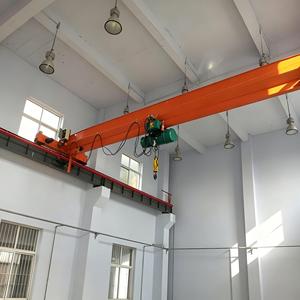 Traditional <b>Wire</b> Rope Hoist Widely Used in Workshop Factory Port Construction Lifting Equipment Pure Copper Motor F-class Insula - Product Image 2
