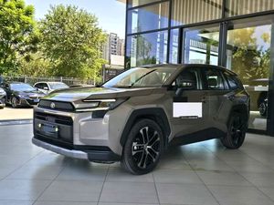Toyota <span class=keywords><strong>RAV4</strong></span> HEV 2.5L E CVT 4WD d'<span class=keywords><strong>occasion</strong></span> 2026 – Édition Familiale Économique en Carburant, SUV Haut de Gamme, Conduite Intelligente, Conduite à Gauche, Stock Disponible - Product Image 4