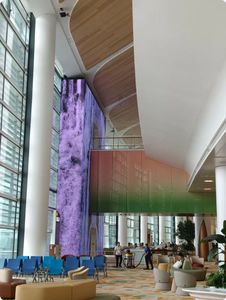 Pantalla LED Transparente de Color Plateado para Montaje en Pared, Instalación Fija en Interiores, Pantalla Full HD - Product Image 3