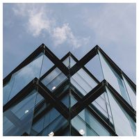 Mur-rideau en verre moderne sans cadre Prima pour gratte-ciel, haute transparence et panneaux de façade extérieurs élégants