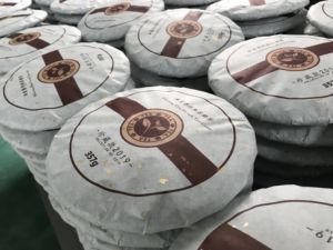 Té <span class=keywords><strong>Pu</strong></span>-<span class=keywords><strong>erh</strong></span> Orgánico de la UE, Té Beeng Cha de Yunnan, Pastel de Té Comprimido a Granel, Añejado 4-5 Años, Post-Fermentado, <span class=keywords><strong>en</strong></span> Bolsa, Grado 1 - Product Image 6