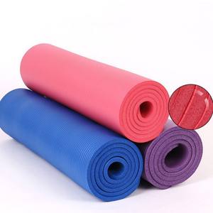 Tapete de Yoga Plegable Personalizado Antideslizante y Ecológico de NBR con Correa de Transporte - Product Image 4