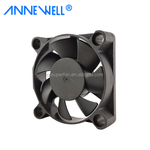 Sistemas de <span class=keywords><strong>control</strong></span> industrial Ventilador de refrigeración de CC ultrasilencioso 45x45x10mm 12V/24V 4510 8000RPM Ventilador de gabinete de telecomunicaciones de flujo de aire grande de alta velocidad - Product Image 4