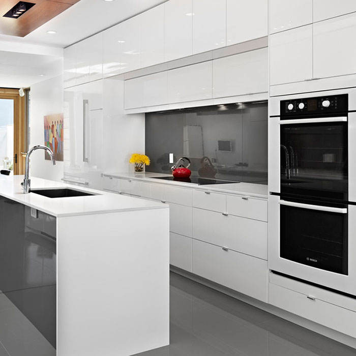 High Gloss White Kitchen Cabinet