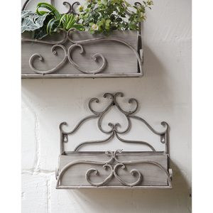 Étagères flottantes vintage européennes en métal et fer, porte-plantes durable à fixer au mur pour la chambre d'enfant et le salon - Product Image 2