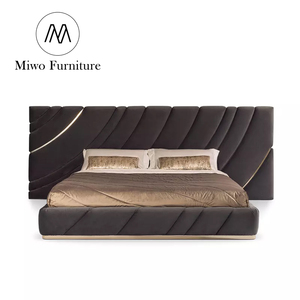 Set di camere da letto di lusso moderno letto matrimoniale morbido letto imbottito con testiera unica Design contemporaneo per hotel - Product Image 1