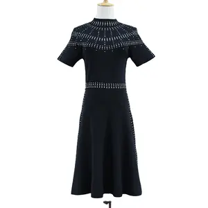 Fakifii 2024 Новое поступление трендовый продукт сексуальное женское платье с бисером черное вязаное винтажное платье с высоким воротом женские летние платья