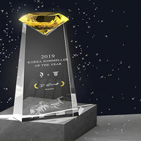 Cadeau de promotion de trophée de cristal clair laser 3D personnalisé haute transparence gravée logo