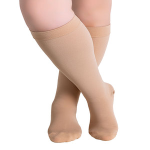 Chaussettes médicales à Compression personnalisée 4XL, hauteur genou, couleur chair, <span class=keywords><strong>mollet</strong></span> <span class=keywords><strong>large</strong></span>, grande taille, Design <span class=keywords><strong>pour</strong></span> femmes - Product Image 2