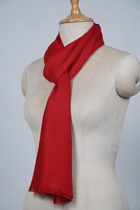 Étole en cachemire et laine fine teinte à la main pour femme – Douce, légère, luxueuse, qualité supérieure, vente en gros - Product Image 6