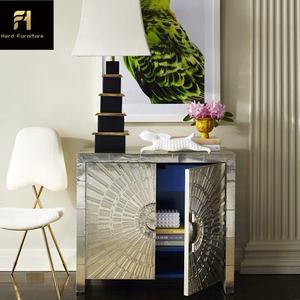 خزانة تخزين خشبية ذهبية فاخرة إيطالية الطراز لغرفة المعيشة، خزانة ببابين بتصميم عصري بسيط وراقي - Product Image 6