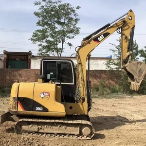 Excavatrice hydraulique CAT 306D d'occasion, adaptée aux travaux municipaux, aux terrassements et aux opérations agricoles - Product Image 4