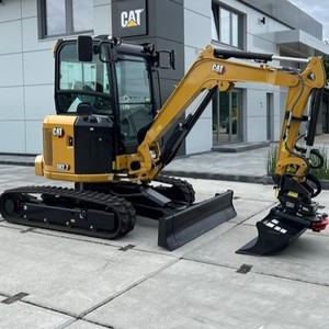 รถขุดขนาดเล็ก Cat 302.7 น้ำหนัก 2.7 ตัน 3 ตัน รถขุดตีนตะขาบมือสอง Caterpillar CAT 302.7 303 304 รถขุดมือสองสำหรับขาย ได้รับการรับรองมาตรฐาน CE - Product Image 2