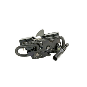 Cerradura de Capó para Motor Volkswagen 5G0953236 Negra, Repuesto para Golf y Touran - Product Image 1