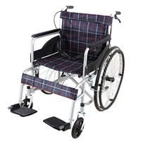 Fauteuil roulant pliable léger en acier au carbone, multifonctionnel avec table à manger et siège de toilette pour personnes âgées ou handicapées, pliage manuel