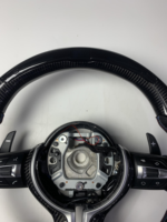 Volant sport intelligent en cuir et fibre de carbone personnalisé avec LED F Sport E60 E46 F30 F10 M2-M6 X5 A4 A7 Jetta M4 Haute qualité