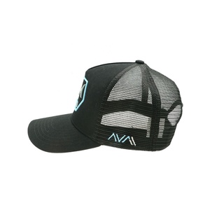 Gorras de Béisbol Unisex al por Mayor, Personalizadas con Parche de Goma con Impresión 3D, Logotipo Bordado, Gorras Trucker de Malla Negra - Product Image 3